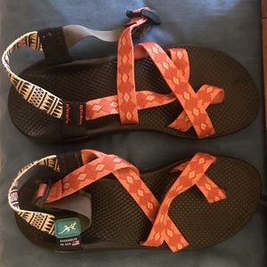 Chaco women’s sandals/customized z2 series/size 10